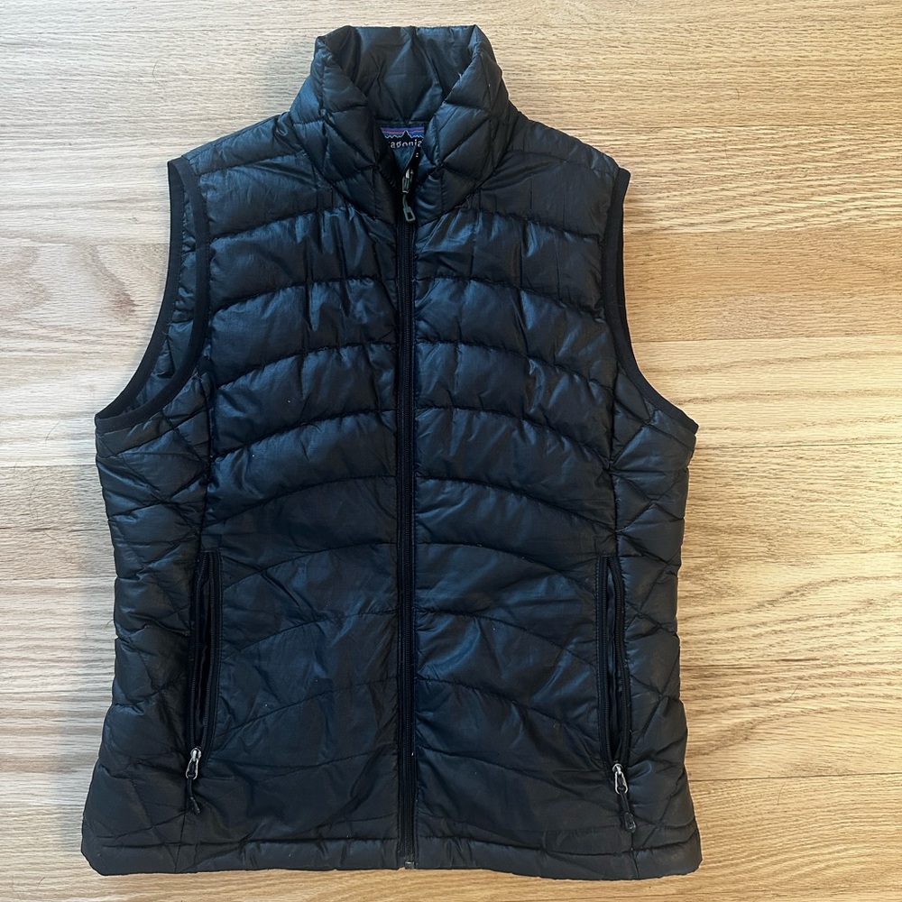 Women’s Patagonia puffy vest